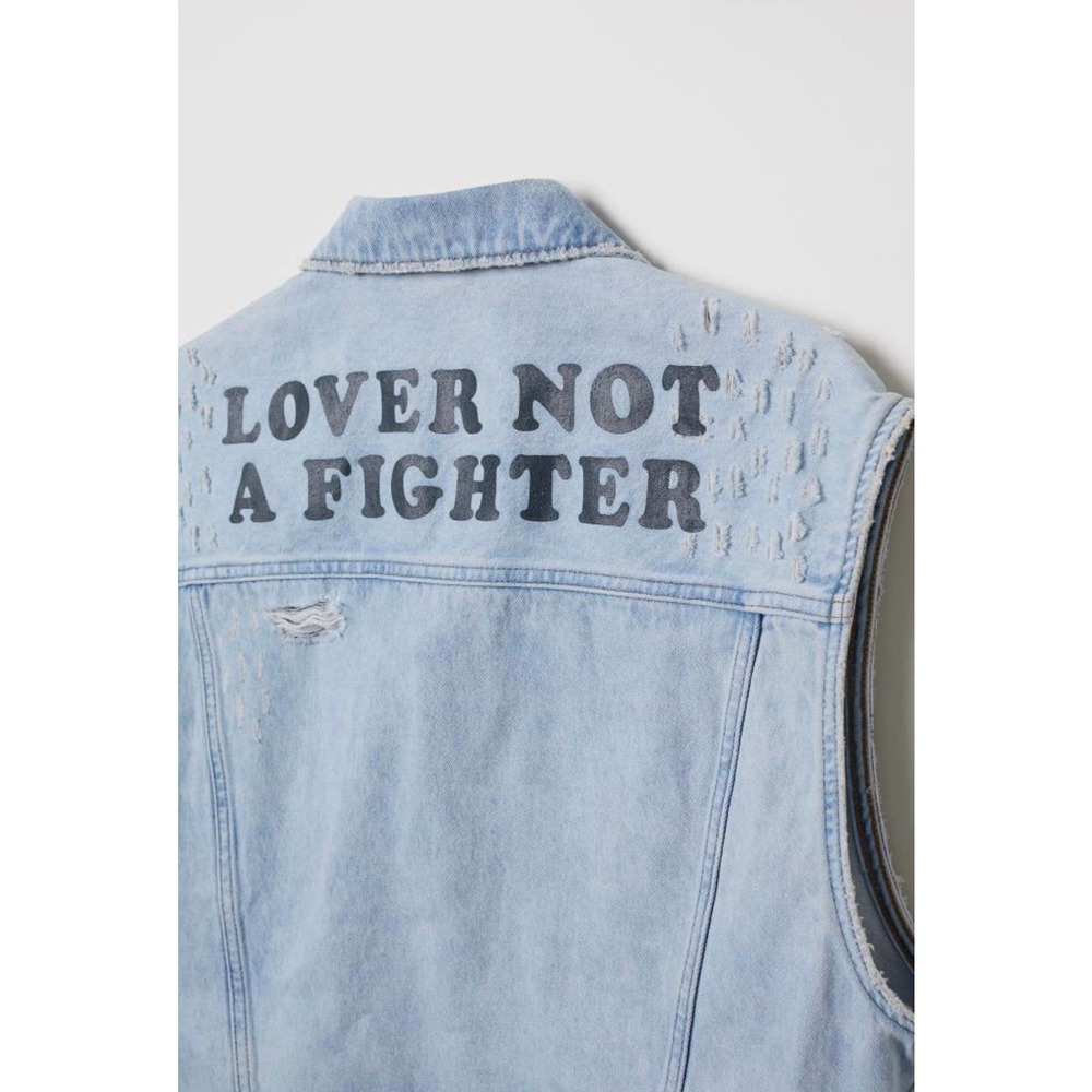 New H&M Denim Vest with Printed Design Light Distressed denim XL - Picture 10 of 10